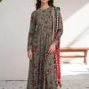 Elegant Printed Lawn 3-Piece Suit – Timeless Style & Comfort