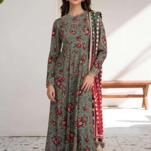 Elegant Printed Lawn 3-Piece Suit – Timeless Style & Comfort